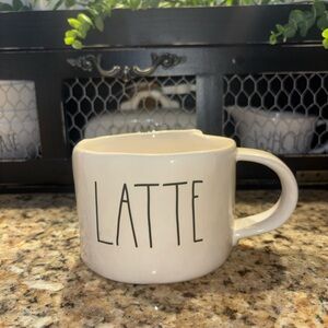 Rae Dunn “LATTE” Mug ☕